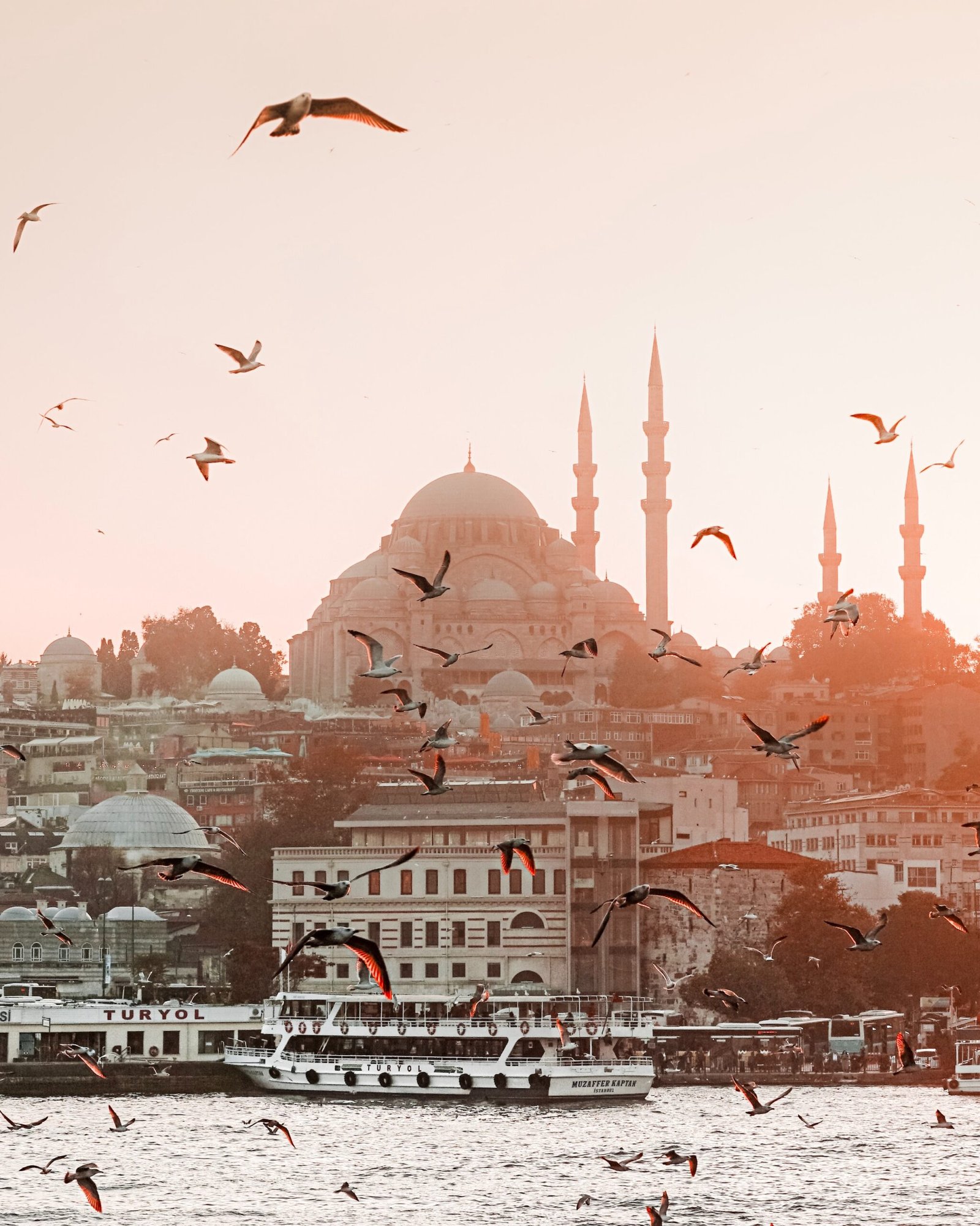 Discover the Magic of Istanbul: Top 10 Must-Visit Places